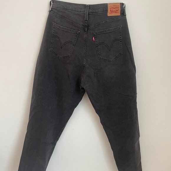 Levis High Waisted Mom Jeans (W32, L29) Grey/Black Wash. - Picture 1 of 3